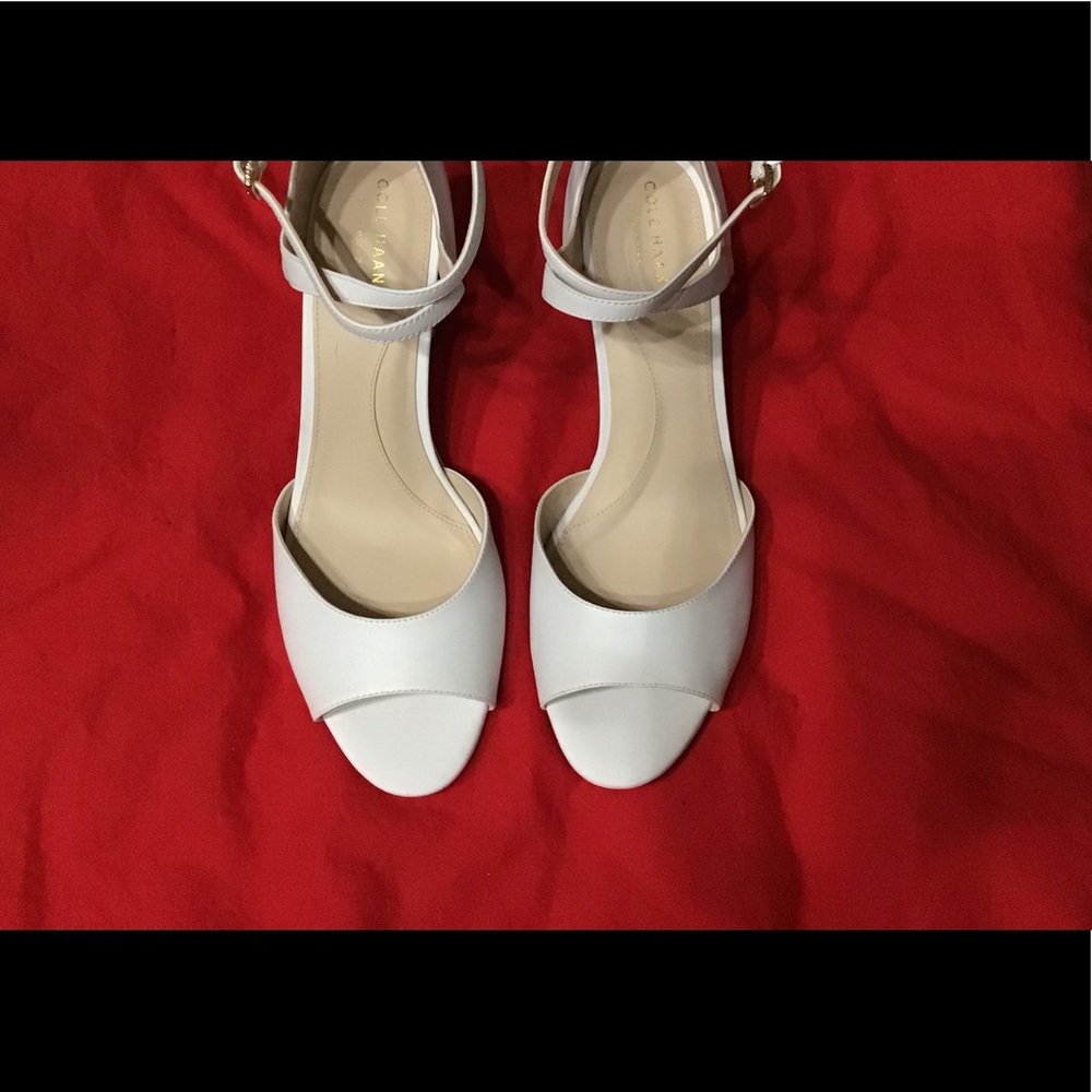 COPY - 🎀COLE 👠HAAN 🤍NWOT HEELS